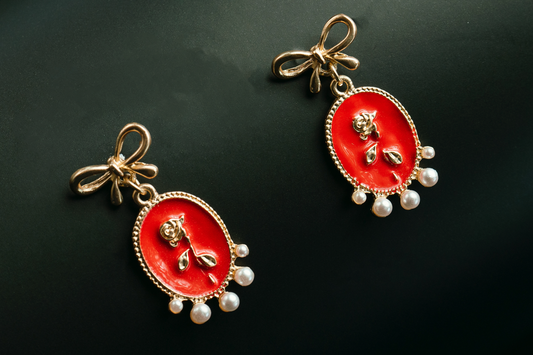 Vintage Red Oval Rose Earrings with Pearl Drops & Gold Bow – Romantic Retro Statement Jewelry,