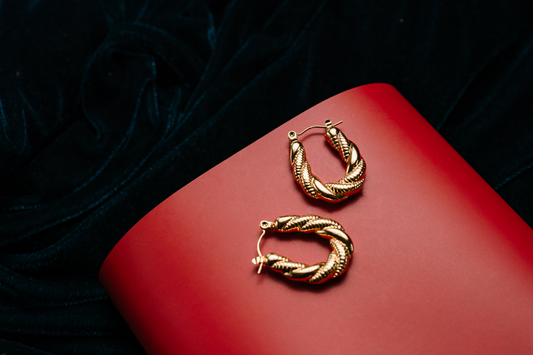 Elegant Twisted Gold Hoop Earrings for Women – Textured Statement Jewelry for Everyday & Party Wear