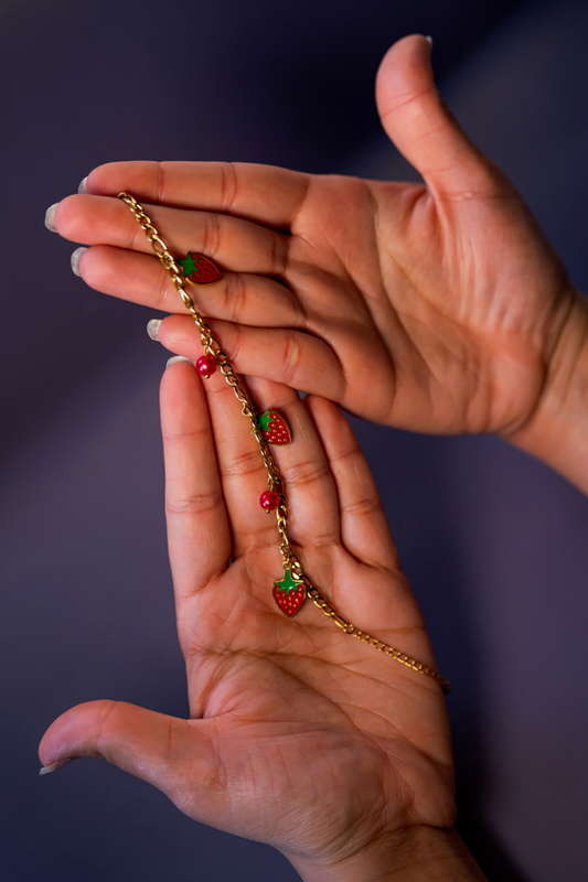 Cute Strawberry Charm Bracelet – Gold Chain Fruit Charm Jewelry for Women & Teens