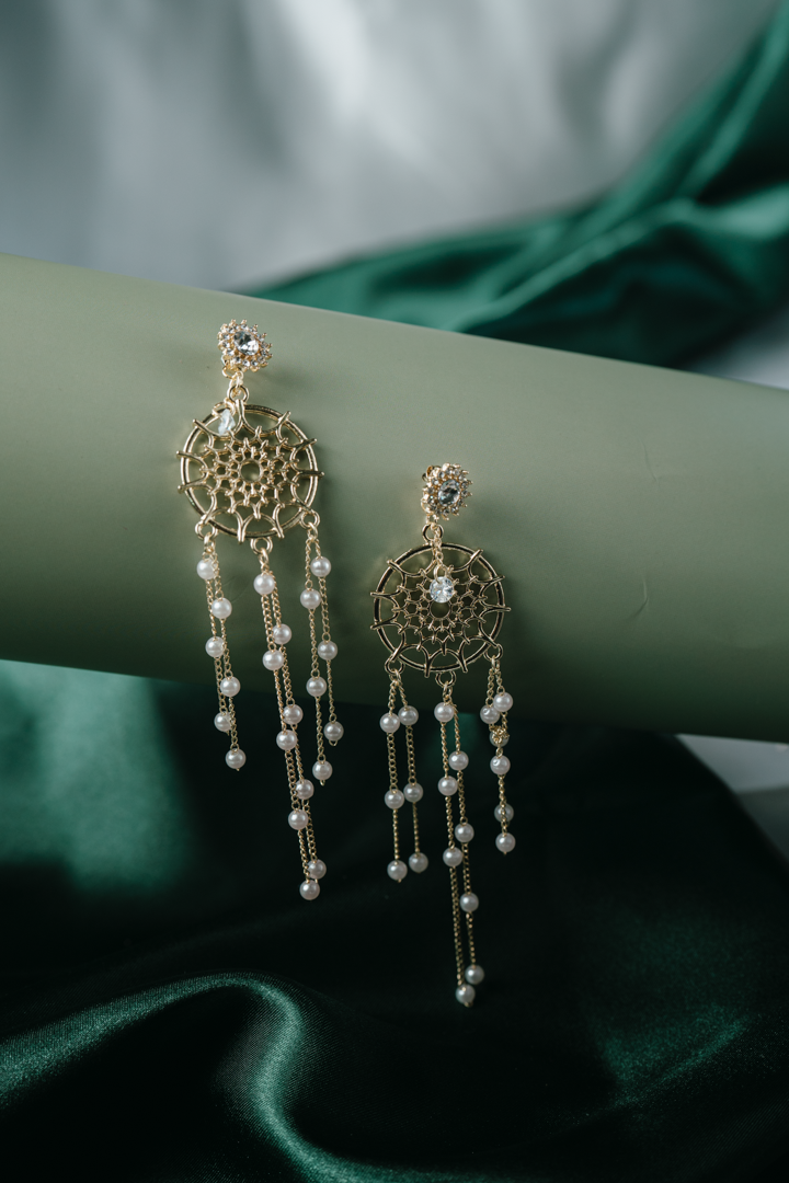 Gold Dreamcatcher Pearl Earrings – Boho Long Dangle Earrings with Crystal & Chain Fringe.
