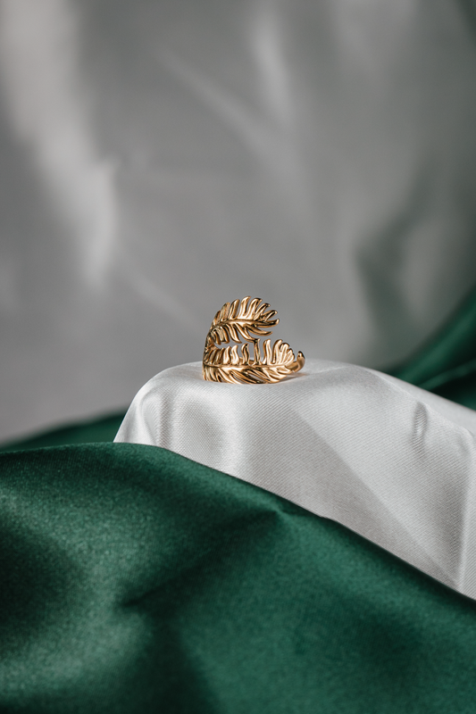 Gold Leaf Ring – Adjustable Nature-Inspired Wrap Ring for Women