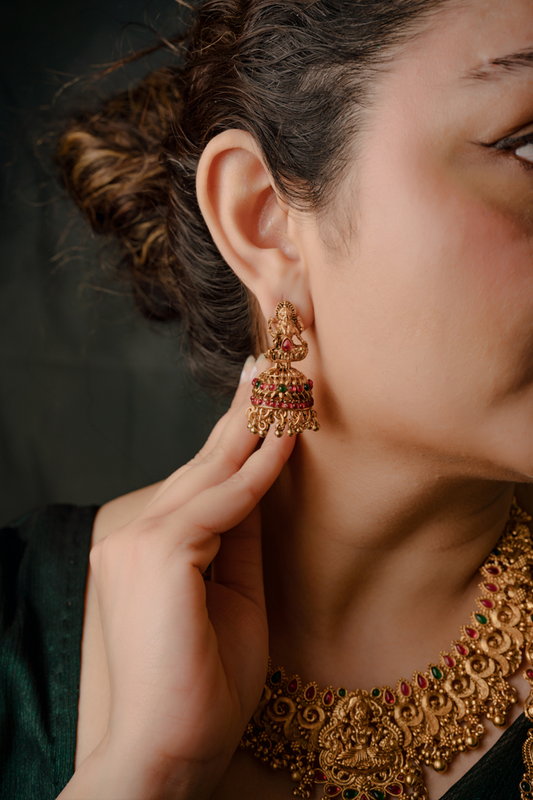 Antique Gold-Plated Indian Temple Jewellery Set – Traditional Bridal Long Haar with Lakshmi Motif & Jhumka Earrings