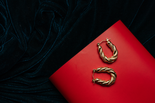 Elegant Twisted Gold Hoop Earrings for Women – Textured Statement Jewelry for Everyday & Party Wear
