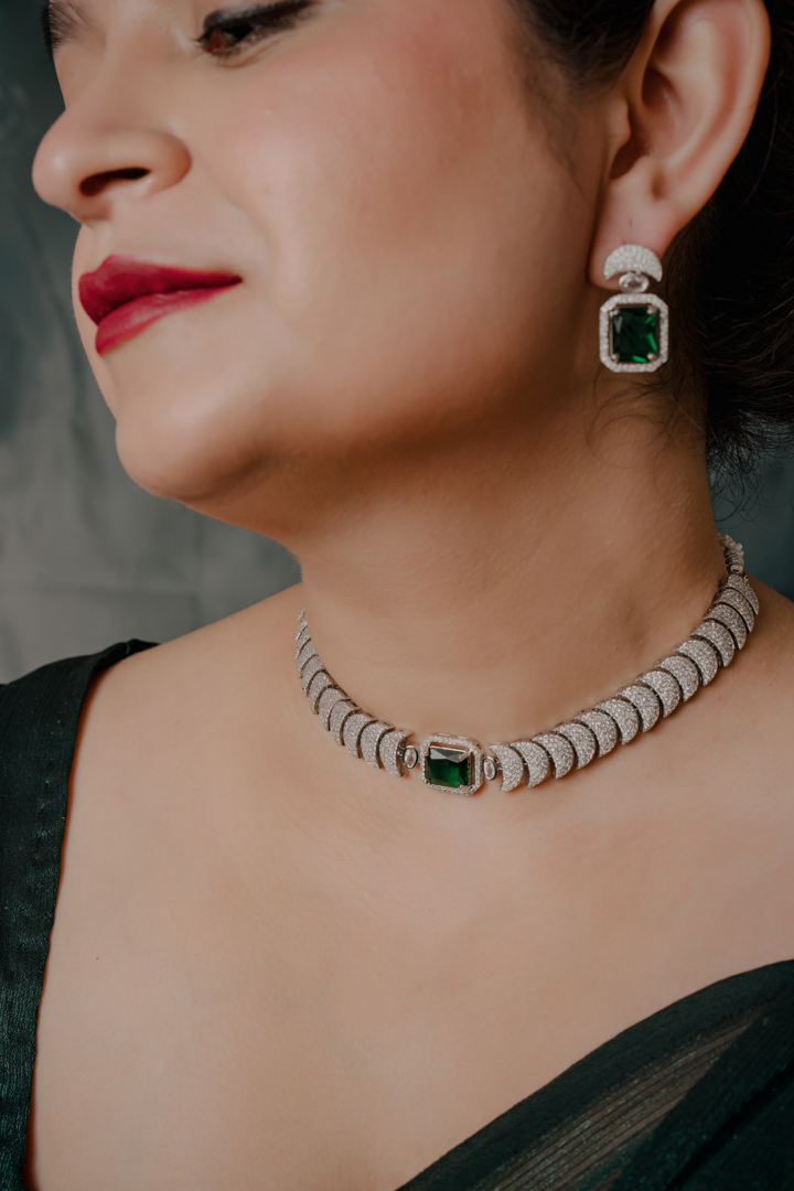 Emerald Green Stone Choker Necklace Set – Silver Finish Bridal Jewelry with Matching Earrings