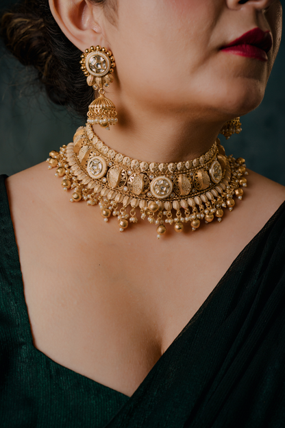 Antique Gold Temple Choker Set – Traditional Bridal Jewelry with Lakshmi Motif & Jhumka Earrings