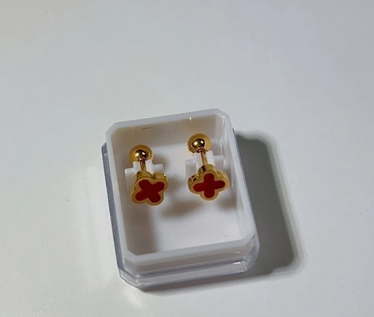 Red Clover Enamel Gold Barbell Stud Earrings – Trendy Unisex Minimalist Jewelry.